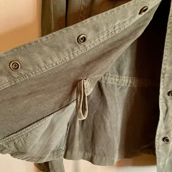 Sanctuary Army Style Utility Jacket Snap Front Pockets Olive Green Size S or M - Picture 11 of 14
